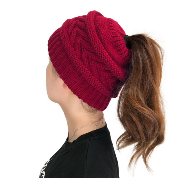 Gorro De Lana Tejido Para Chongo Color Rojo - Imagen 2