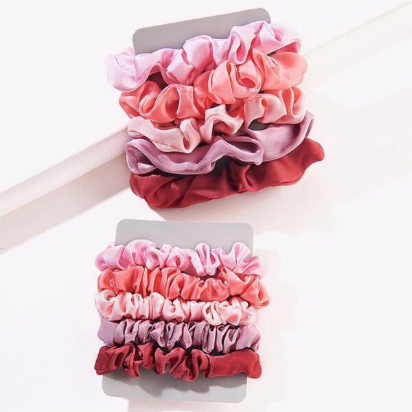 Set De 5 Scrunchies Plisado Color Red ** - Imagen 2