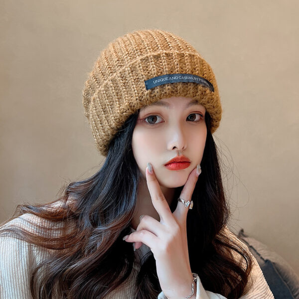 Gorro Tejido De Lana De Color Amarillo - Imagen 3
