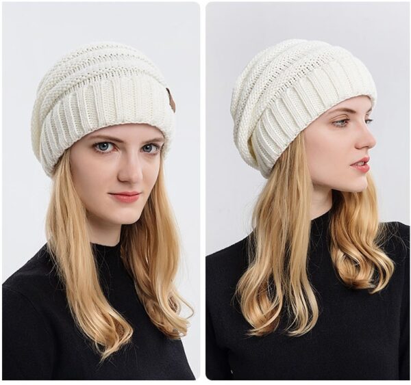 Gorro De Lana De Punto Color Beige - Imagen 3