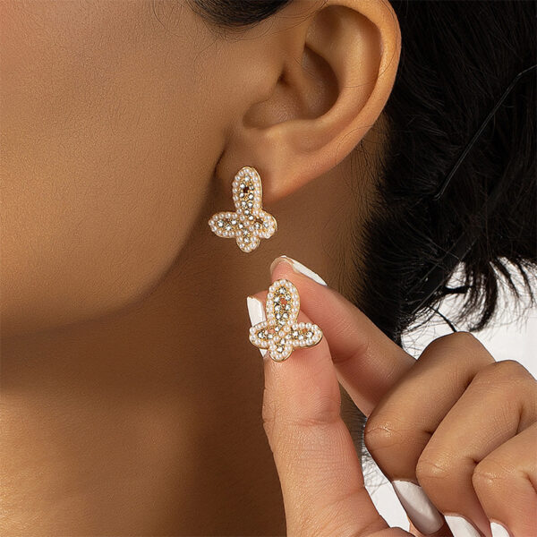 Aretes De Mariposa Con Diamantes Y Perlas - Imagen 2