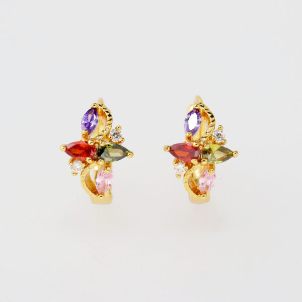 Aretes Bianca De Latón Baño De Oro 18K