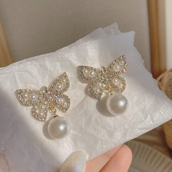 Aretes De Mariposa Y Perlas