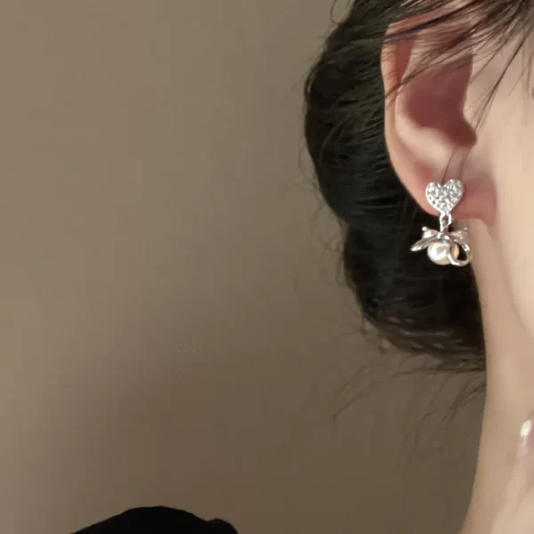 Aretes De Corazón Y Lazo - Imagen 2