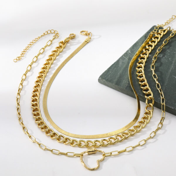Collar Dorado Multicapa Corazón Torcido - Imagen 3