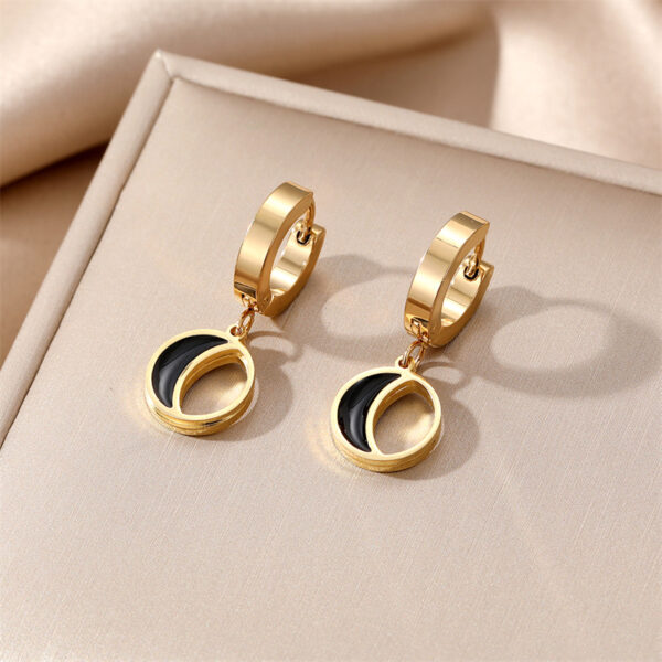 Aretes De Luna De Acero Inoxidable Enchapado