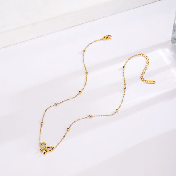 Collar De Lazo En Acero Titanio Chapada En Oro