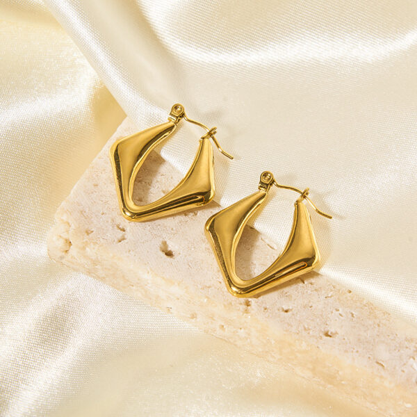 Aretes BEAUX Chapado En Oro