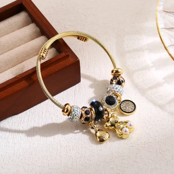 Pulsera Dorada De Osito