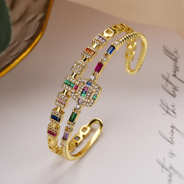 Pulsera Abierta De Cobre Bañado En Oro