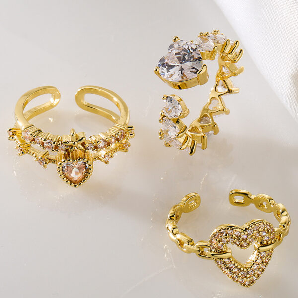 Anillo Abierto De Corazón Y Flor Baño De Oro - Imagen 2