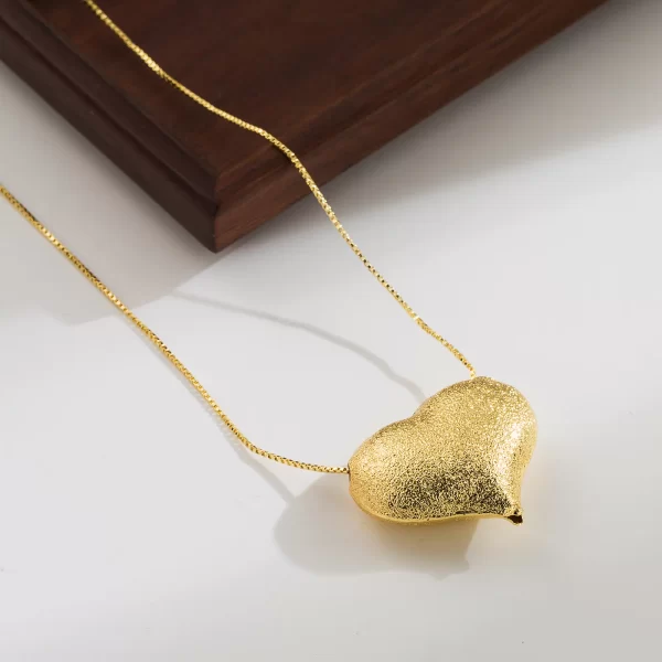 Collar De Corazón Dorado Chapado En Oro