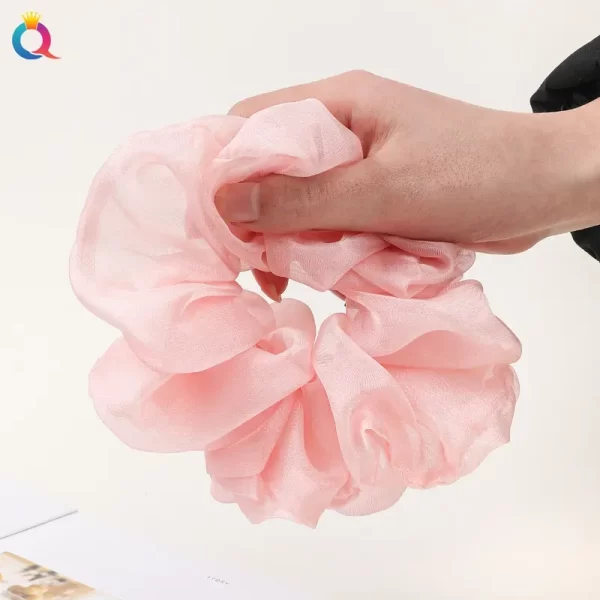 Scrunchies Grande Plisado De Color Rosa - Imagen 3