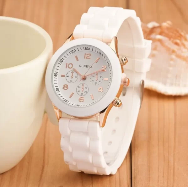 Reloj De Mujer Blanco Color Sólido Hebilla