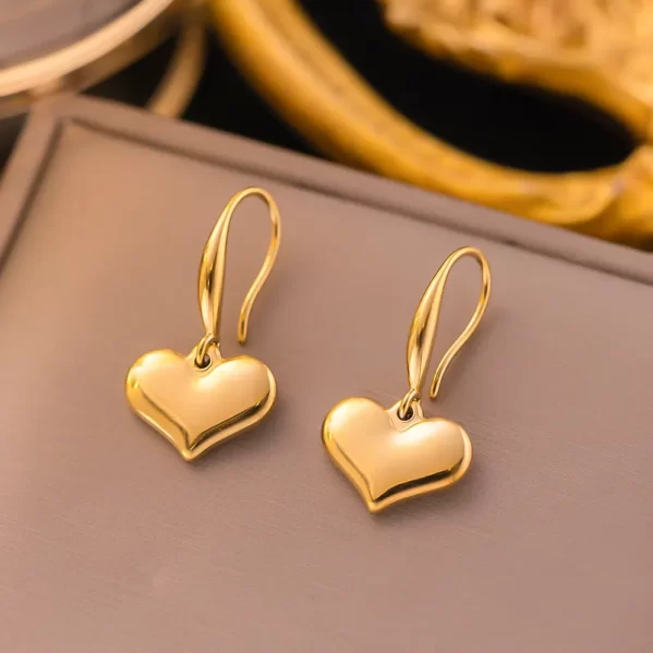 Pendientes Gota Forma De Corazón Chapados en oro de 18K