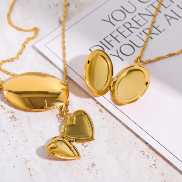 Collar Con Reliquiario En Forma De Corazón De Apertura Acero Inoxidable Chapado En Oro De 18K