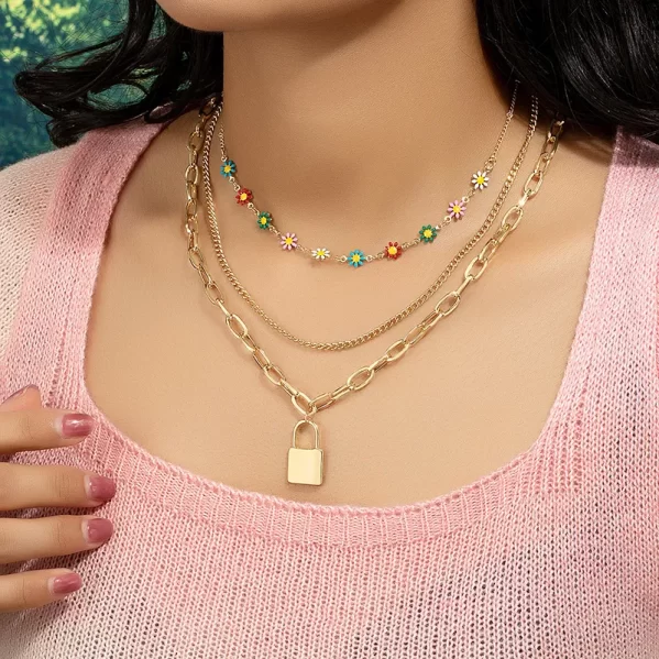 Collar Retro Margaritas/Candado En Capas Chapado En Oro