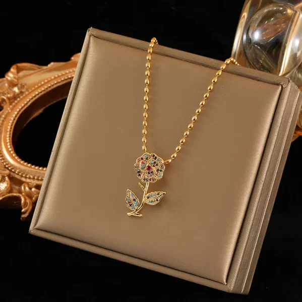 Collar Flor Romantica Embutida De Circon Colorido Chapados en oro de 18K