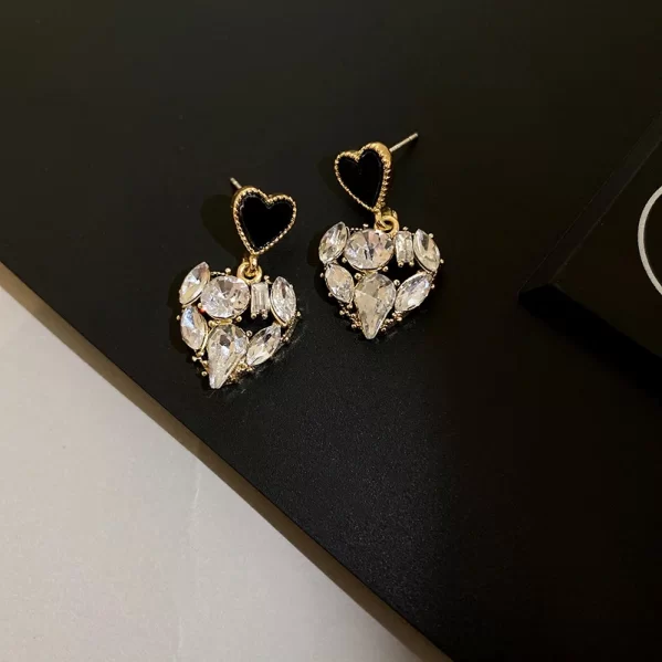 Pendientes De Circonita Con Forma De Corazón - Imagen 4