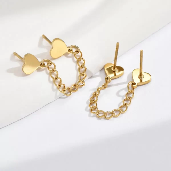 Aretes Corazón Dorado con Cadena Acero Inox+Chapado en Oro 14K - Imagen 3