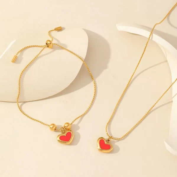 Pulsera Corazón Acero Inoxidabel Chapados En Oro De 18K - Imagen 2