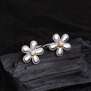 Margarita Clip – Aretes de Flor de Cobre con Piedritas