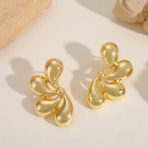 Fleur Dorée – Pendientes Irregulares Estilo Francés con Baño de Oro