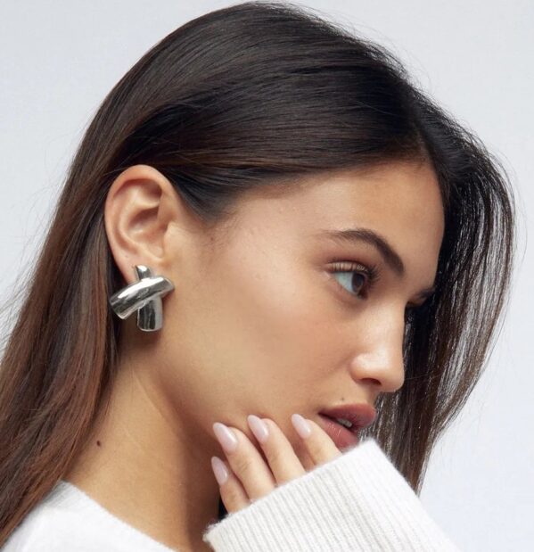 Aretes X Vintage – Estilo Clásico Plateado