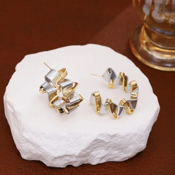 Aretes GeoBeat Plata - Estilo Vintage Urbano en Aleación