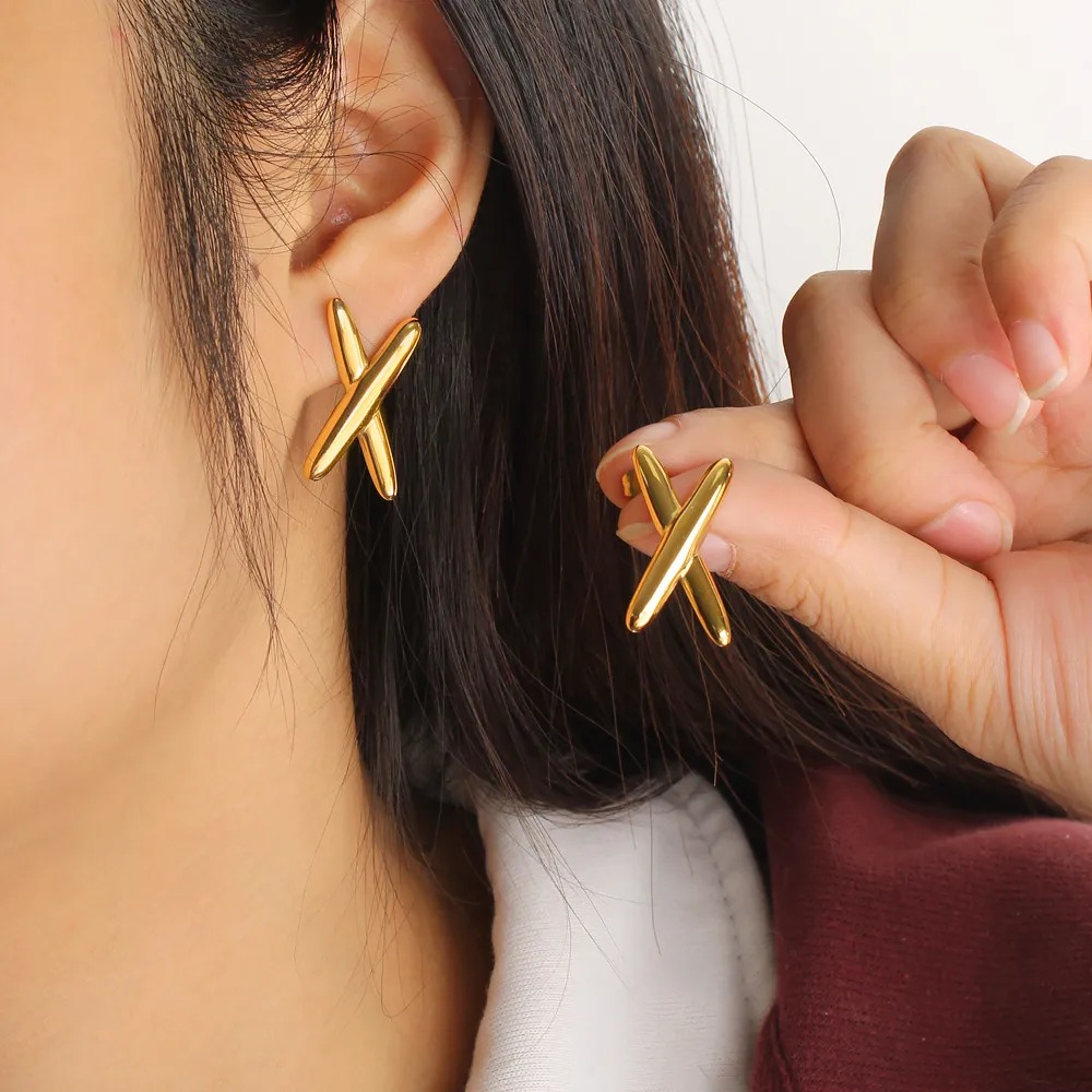 X Minimal – Aretes en Forma de X con Baño de Oro 18K / Acero Inoxidable 304 Dorado