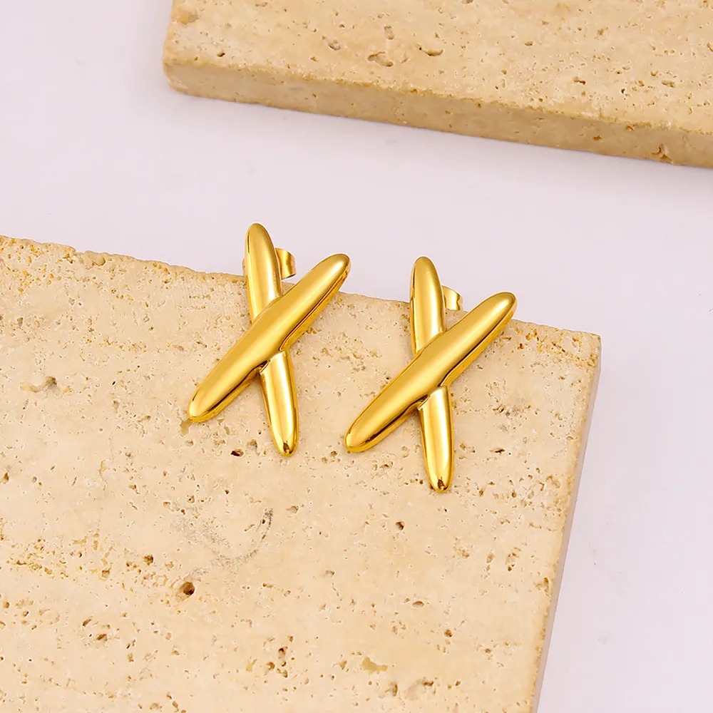 X Minimal – Aretes en Forma de X con Baño de Oro 18K / Acero Inoxidable 304 Dorado - Imagen 2