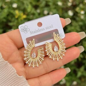 Peacock Luxe – Pendientes Retro Geométricos en Cobre Chapados en Oro 18K con Circón Oro