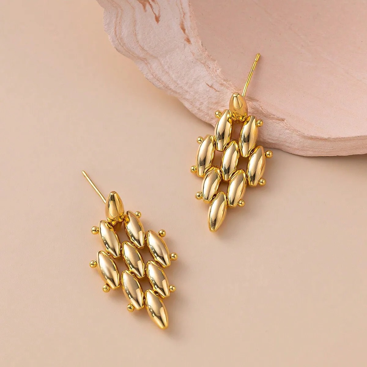 Golden Dots Diamond – Acero Inoxidable 316 Pendientes
