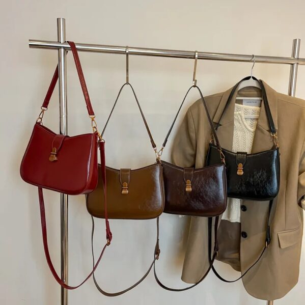 Bolsa Cuadrada Clásica con Broche - Caqui - Imagen 3