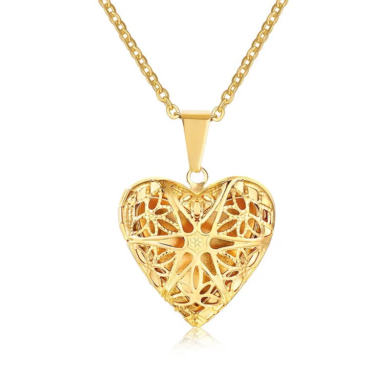 Collar Medallón Corazón Filigrana – Acero Inoxidable - Imagen 2