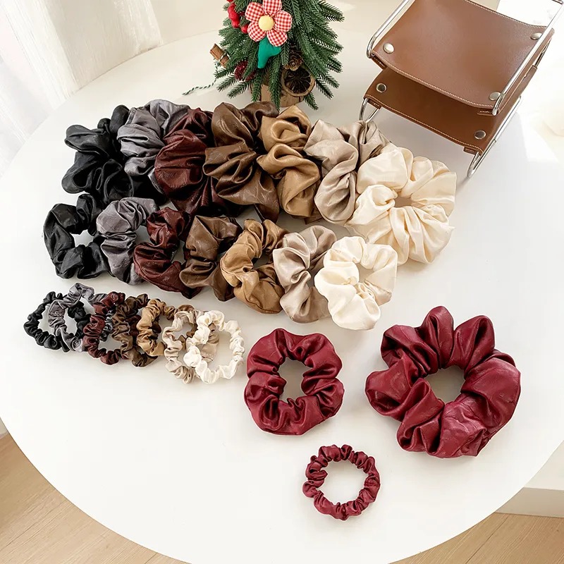 Scrunchie Soft Touch Grande – Beige - Imagen 3
