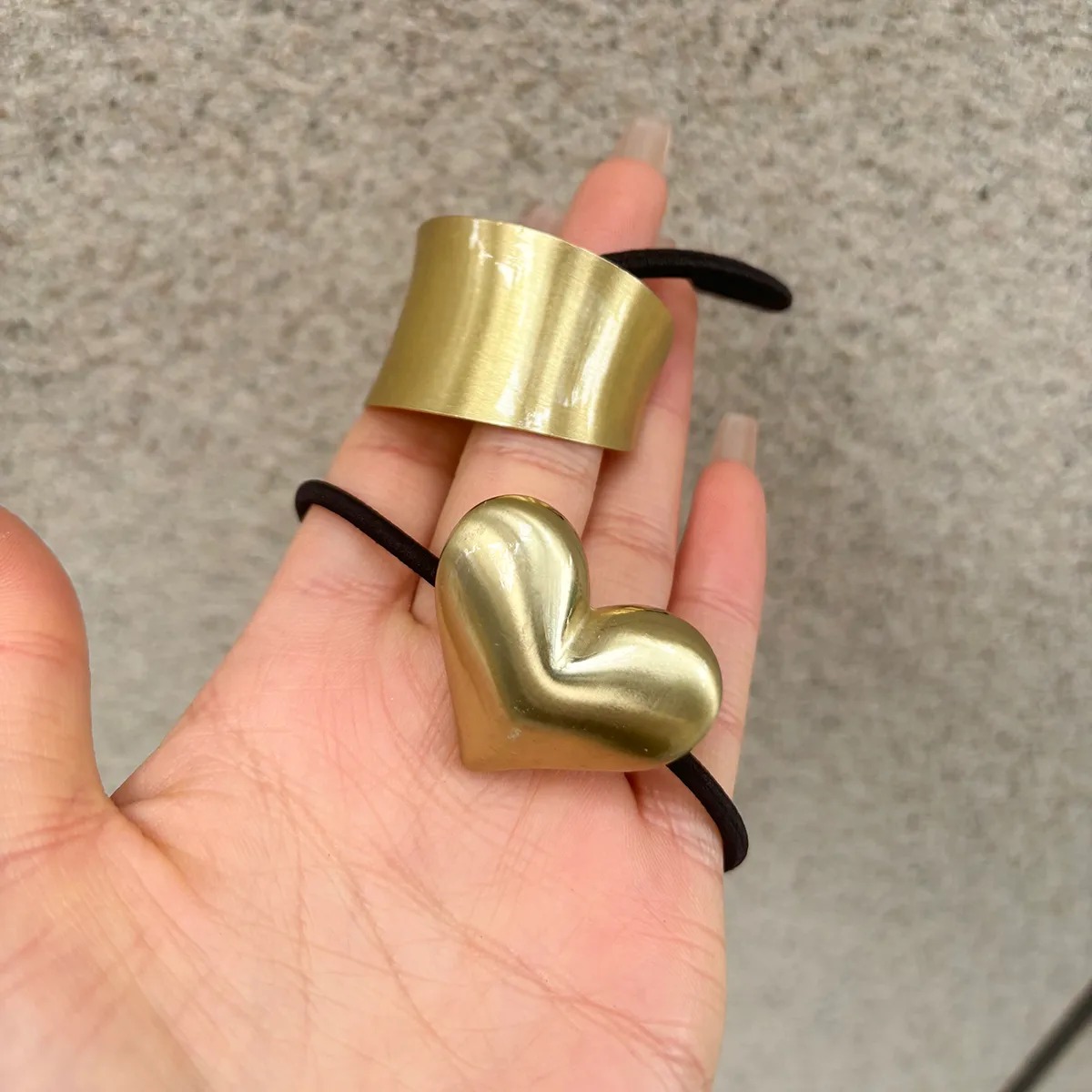 Liga Cuadro Liso Metálico – Dorado