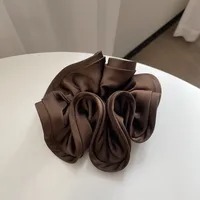 Scrunchie 'Wavy' - Marrón