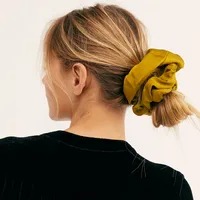 Scrunchie Satín Plisado - Amarillo