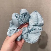 Scrunchie Satinado Wave - Celeste