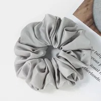 Scrunchie Satín Plisado - Gris