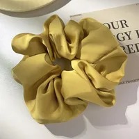 Scrunchie Raso Francés - Cúrcuma