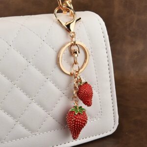 Llavero Strawberry Chic