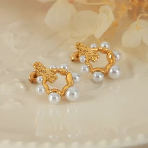 Aretes Dorados con Perlas Pearl Crown
