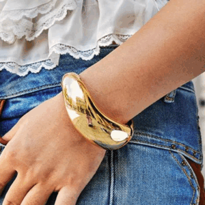Pulsera Wave Bold Oro – Aleación Enchapada